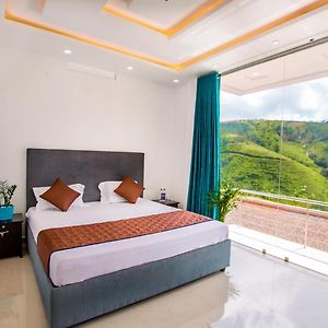 Double Room Mountain View